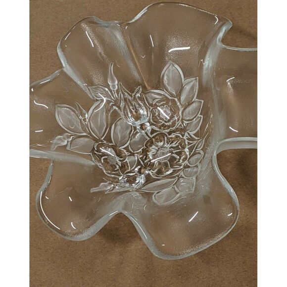 Crystal Clear & Frosted Etched Flowers Double - Picture 2 of 4
